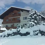 Tiroler Alpenhof 아파트 인스브루크