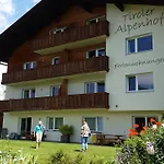 Tiroler Alpenhof Lägenhet