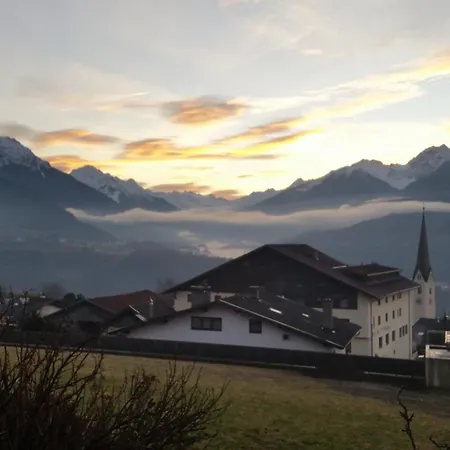 Апартаменти Tiroler Alpenhof Інсбрук