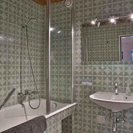 公寓 蒂罗尔阿尔卑霍夫公寓酒店 *