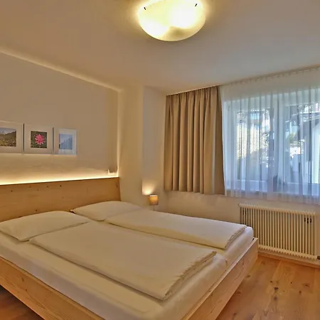 蒂罗尔阿尔卑霍夫公寓酒店