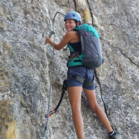 蒂罗尔阿尔卑霍夫公寓酒店 因斯布鲁克