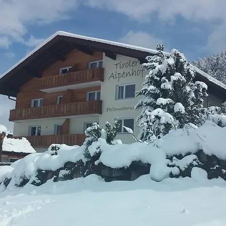 Tiroler Alpenhof Apartment Innsbruck