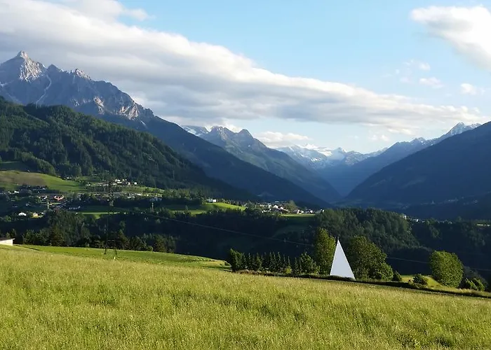 蒂罗尔阿尔卑霍夫公寓酒店 *