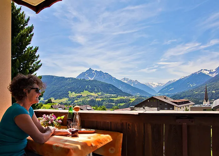 蒂罗尔阿尔卑霍夫公寓酒店