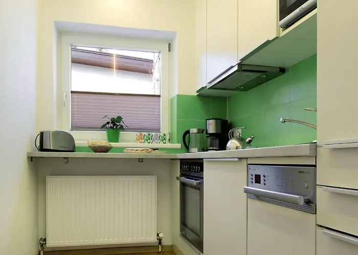 Tiroler Alpenhof Apartment Innsbruck